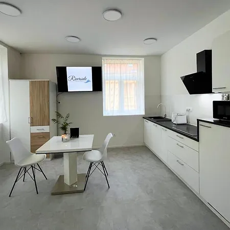 Riverside Apartment Ljubljana