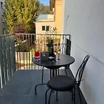 Riverside Apartman *